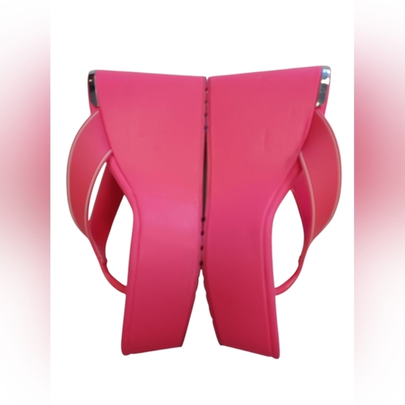 DKNY Women's Pink Wedge Sandals GUC Size 10 - Picture 5 of 8